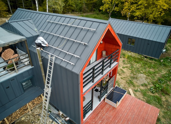 Metal Roof installer and Replacement